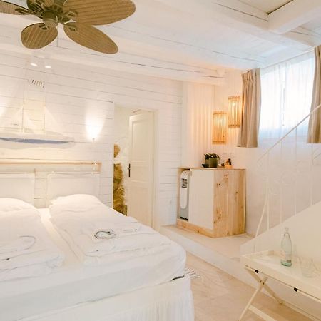 Romantic Stone House Double Room Kornic Exterior photo