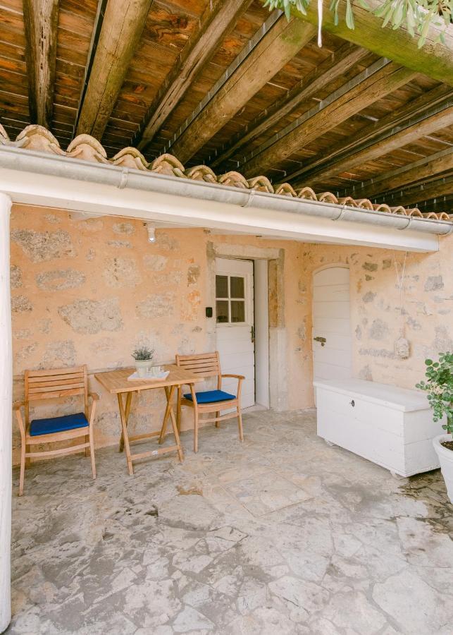Romantic Stone House Double Room Kornic Exterior photo